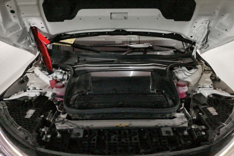 Used Mercedes-Benz EQE 2022 350 Luxury Edition Engine Bay