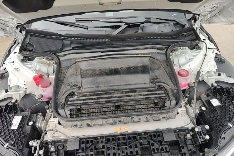 Used Mercedes-Benz EQE 2022 350 Luxury Edition Engine Bay