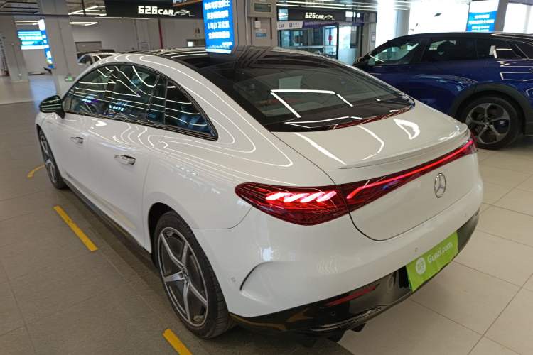 Used Mercedes-Benz EQE 2022 350 First Edition Special Version Exterior 2
