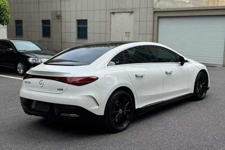 Used Mercedes-Benz EQE 2022 350 Pioneer Edition Exterior 4