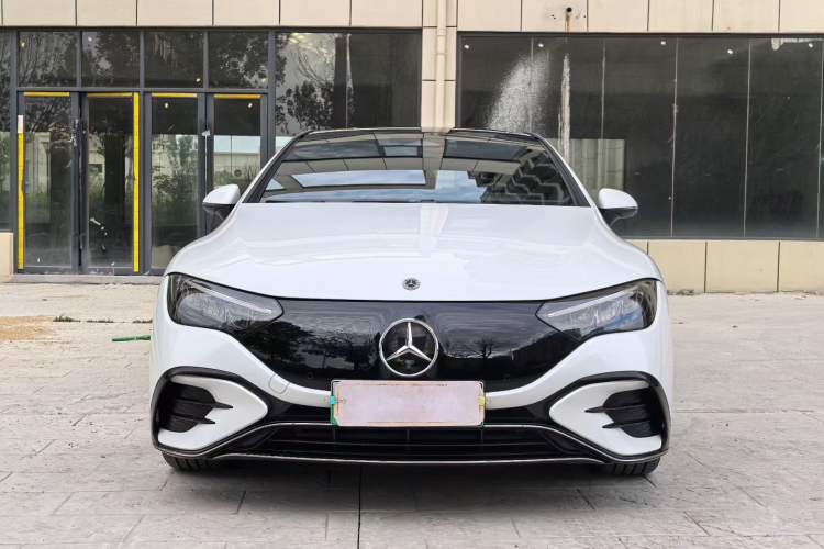 Used Mercedes-Benz EQE 2022 350 Pioneer Edition Exterior 4