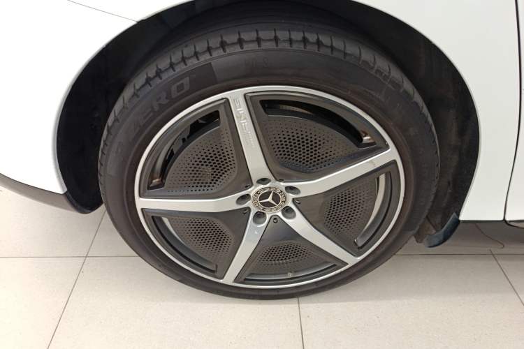 Used Mercedes-Benz EQE 2022 350 First Edition Special Version Exterior 5