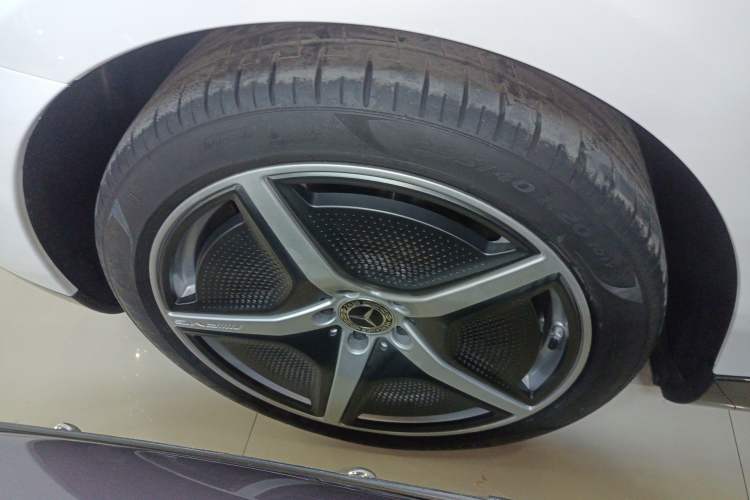 Used Mercedes-Benz EQE 2022 350 First Edition Special Version Exterior 5