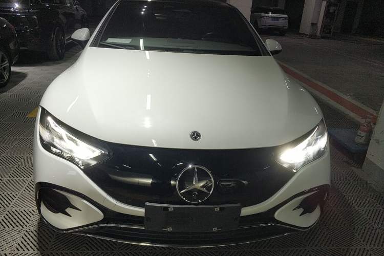 Used Mercedes-Benz EQE 2022 350 Pioneer Edition Front