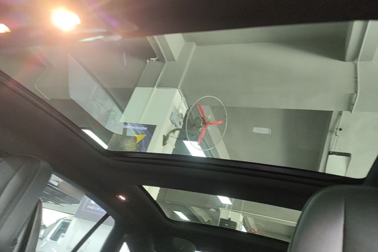 Used Mercedes-Benz EQE 2022 350 Pioneer Edition Headliner