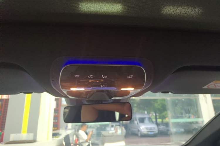 Used Mercedes-Benz EQE 2022 350 Pioneer Edition Headliner