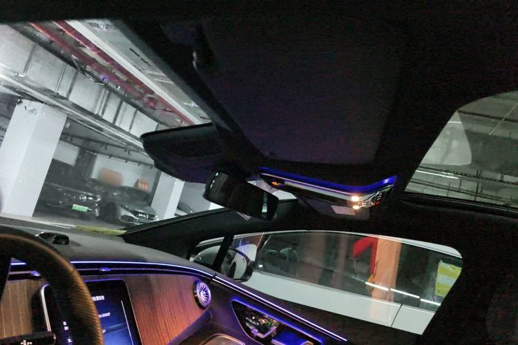 Used Mercedes-Benz EQE 2022 350 Luxury Edition Headliner