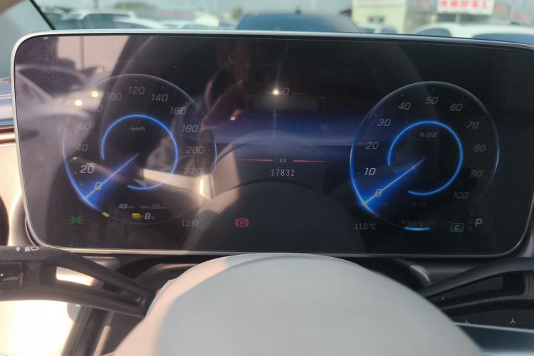 Used Mercedes-Benz EQE 2022 350 First Edition Special Version Instrument Cluster