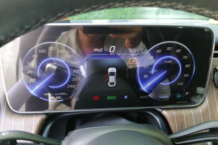 Used Mercedes-Benz EQE 2022 350 Pioneer Edition Instrument Cluster