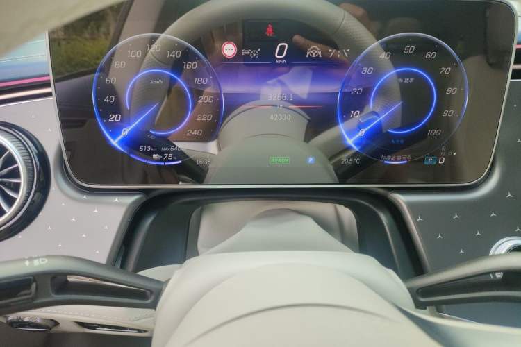 Used Mercedes-Benz EQE 2022 350 First Edition Special Version Instrument Cluster