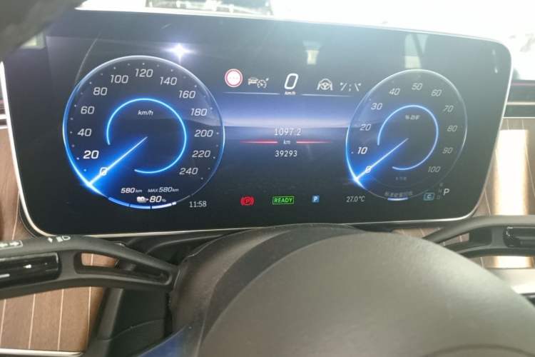 Used Mercedes-Benz EQE 2022 350 Luxury Edition Instrument Cluster