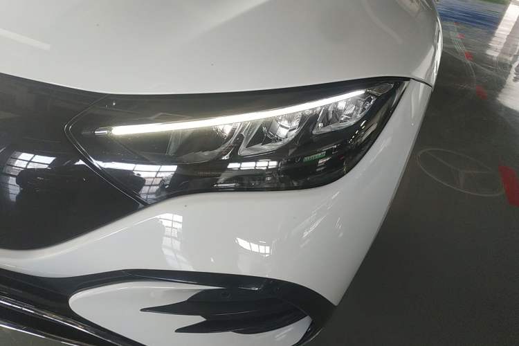 Used Mercedes-Benz EQE 2022 350 Pioneer Edition Left Front Headlight