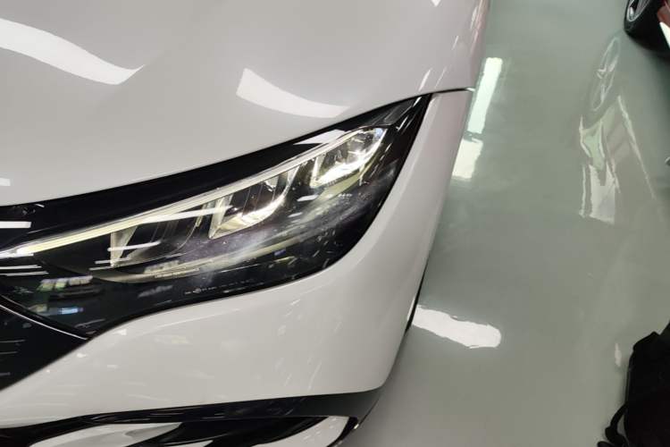 Used Mercedes-Benz EQE 2022 350 Luxury Edition Left Front Headlight