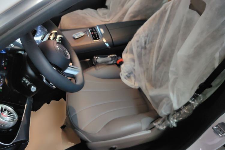 Used Mercedes-Benz EQE 2022 350 Pioneer Edition Left Front Seat
