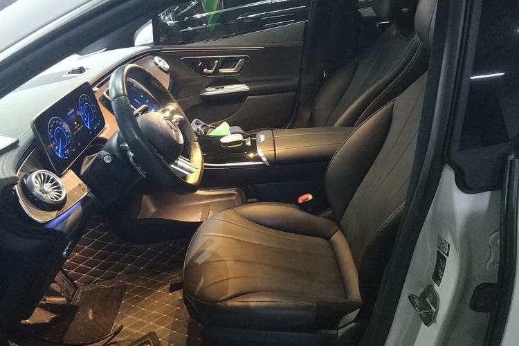 Used Mercedes-Benz EQE 2022 350 Pioneer Edition Left Front Seat