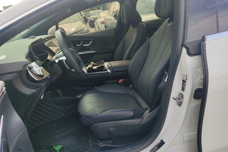 Used Mercedes-Benz EQE 2022 350 Pioneer Edition Left Front Seat