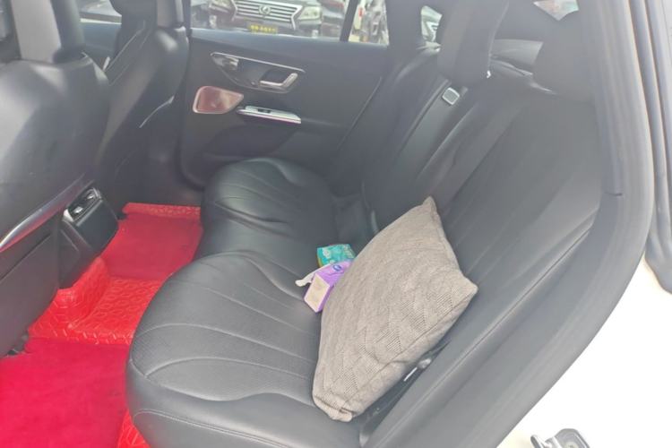 Used Mercedes-Benz EQE 2022 350 Luxury Edition Left Rear Seat
