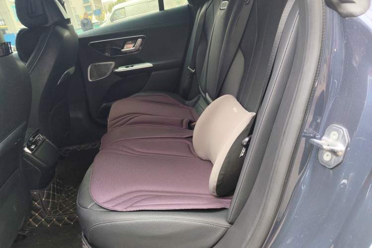 Used Mercedes-Benz EQE 2022 350 Pioneer Edition Left Rear Seat