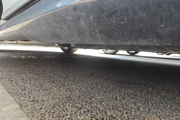 Used Mercedes-Benz EQE 2022 350 Pioneer Edition Left Side Sill