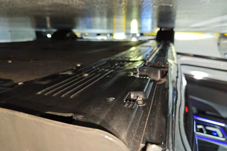 Used Mercedes-Benz EQE 2022 350 Pioneer Edition Left Side Sill