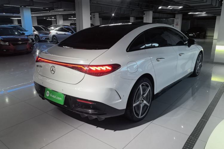Used Mercedes-Benz EQE 2022 350 First Edition Special Version Rear Right 45 Deg