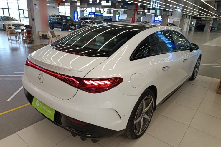 Used Mercedes-Benz EQE 2022 350 First Edition Special Version Rear Right 45 Deg