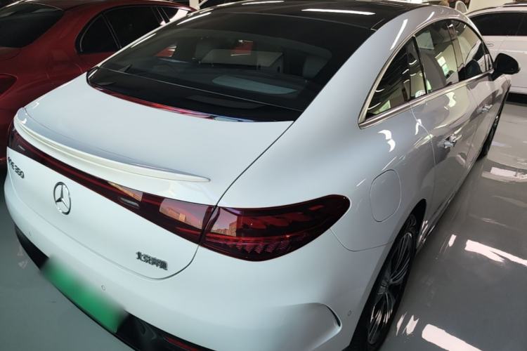 Used Mercedes-Benz EQE 2022 350 Luxury Edition Rear Right 45 Deg