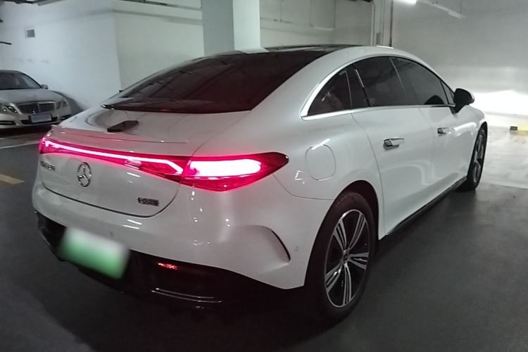 Used Mercedes-Benz EQE 2022 350 Luxury Edition Rear Right 45 Deg