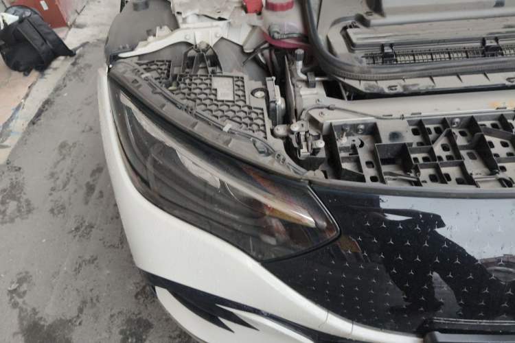 Used Mercedes-Benz EQE 2022 350 Luxury Edition Right Front Headlight