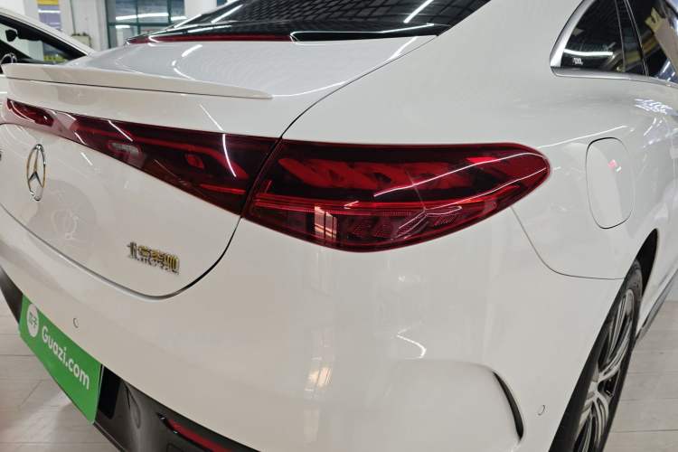 Used Mercedes-Benz EQE 2022 350 Luxury Edition Right Rear Taillight