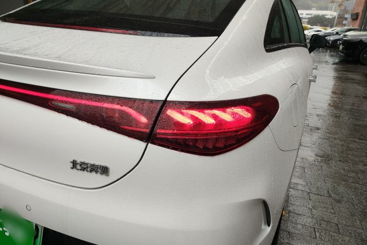 Used Mercedes-Benz EQE 2022 350 First Edition Special Version Right Rear Taillight