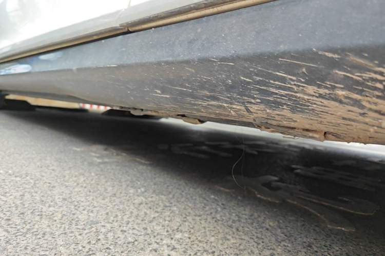 Used Mercedes-Benz EQE 2022 350 Pioneer Edition Right Side Sill