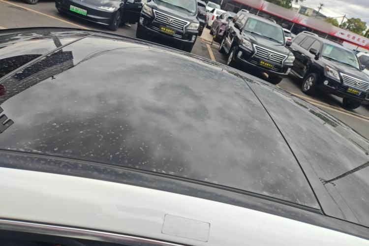Used Mercedes-Benz EQE 2022 350 Luxury Edition Roof