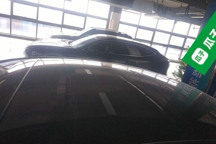 Used Mercedes-Benz EQE 2022 350 Pioneer Edition Roof