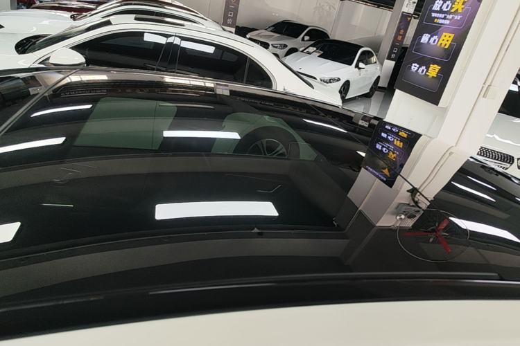 Used Mercedes-Benz EQE 2022 350 Pioneer Edition Roof