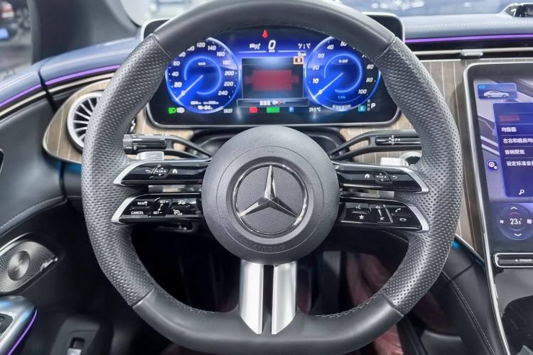 Used Mercedes-Benz EQE 2022 350 Pioneer Edition Steering Wheel