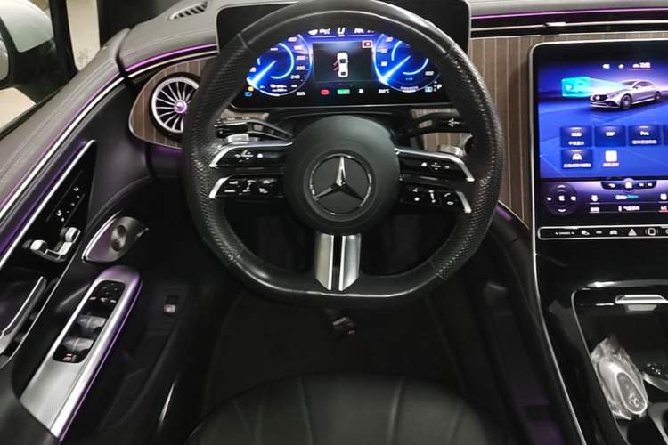 Used Mercedes-Benz EQE 2022 350 Luxury Edition Steering Wheel