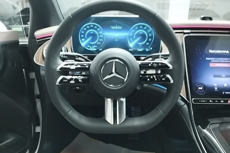 Used Mercedes-Benz EQE 2022 350 Pioneer Edition Steering Wheel