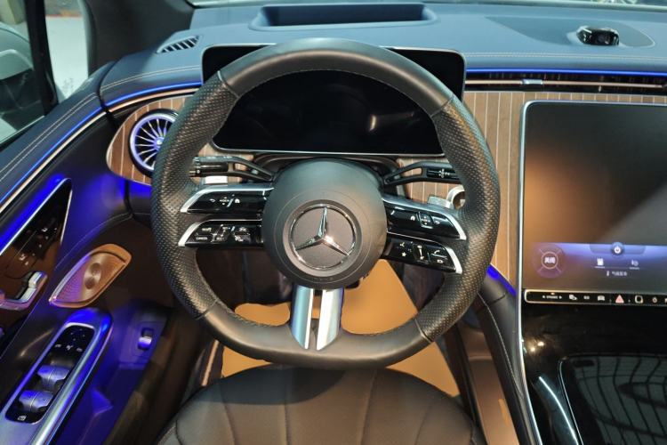 Used Mercedes-Benz EQE 2022 350 Luxury Edition Steering Wheel