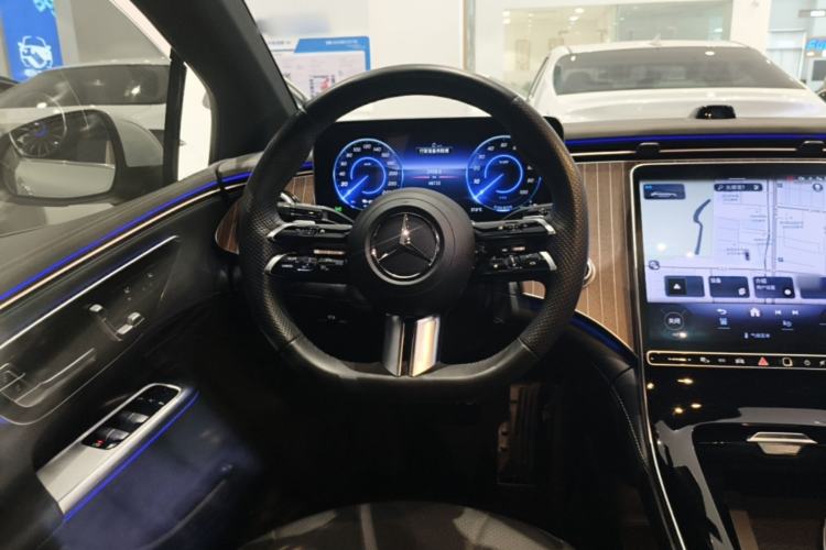 Used Mercedes-Benz EQE 2022 350 Pioneer Edition Steering Wheel
