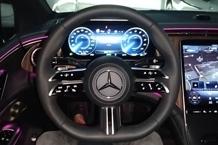 Used Mercedes-Benz EQE 2022 350 Luxury Edition Steering Wheel