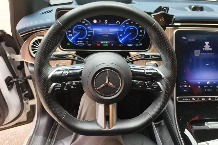 Used Mercedes-Benz EQE 2022 350 Luxury Edition Steering Wheel