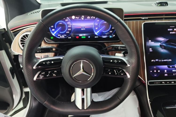 Used Mercedes-Benz EQE 2022 350 Luxury Edition Steering Wheel