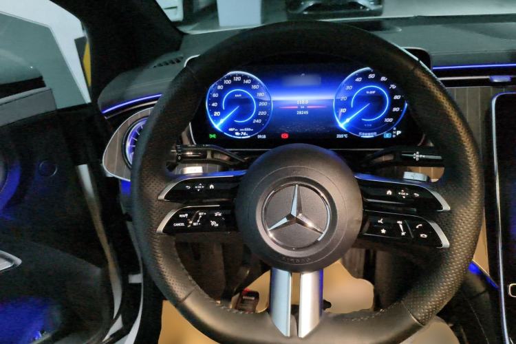 Used Mercedes-Benz EQE 2022 350 Luxury Edition Steering Wheel