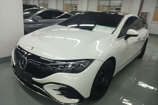 Mercedes-Benz EQE 2022 350 Pioneer Edition usado