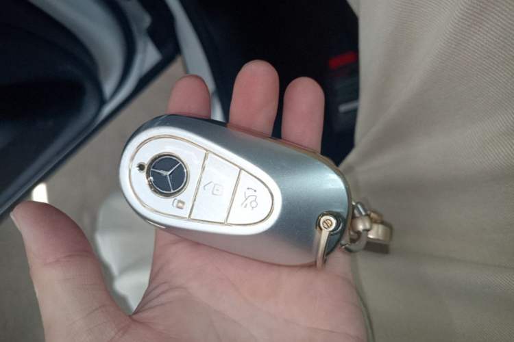 Used Mercedes-Benz EQE 2022 350 Luxury Edition Vehicle Key