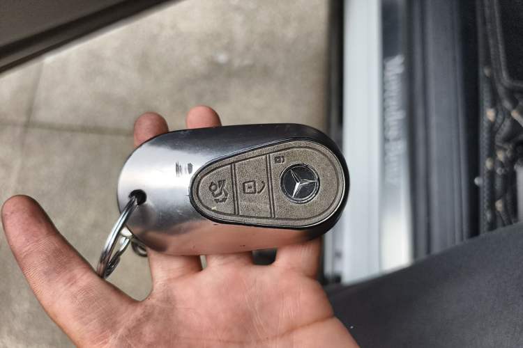 Used Mercedes-Benz EQE 2022 350 Luxury Edition Vehicle Key