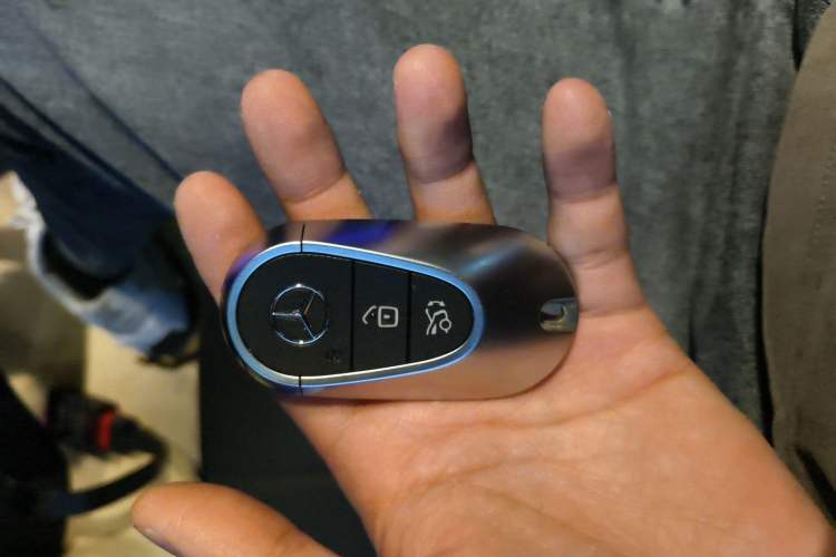 Used Mercedes-Benz EQE 2022 350 Luxury Edition Vehicle Key