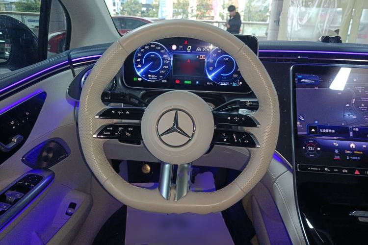 Used Mercedes-Benz EQE 2022 350 First Edition Special Version Steering Wheel