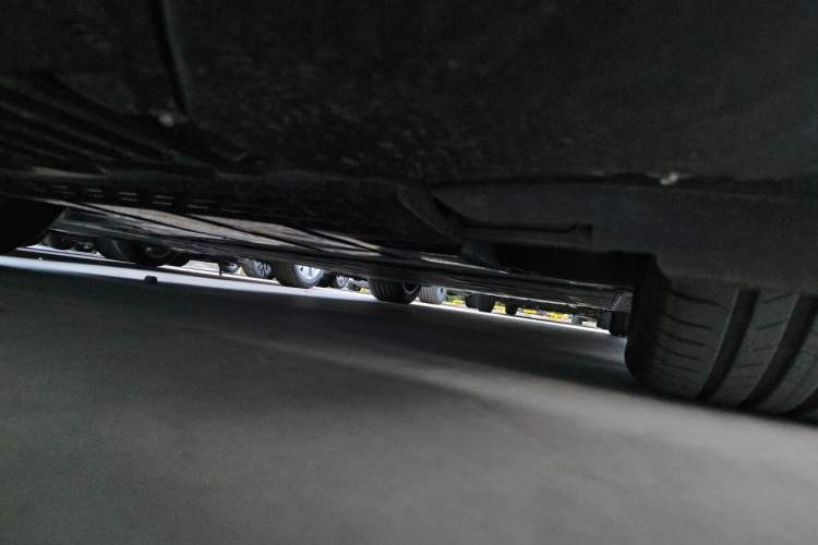 Used Mercedes-Benz EQE 2025 500 4MATIC Pioneer Edition Chassis Front Left